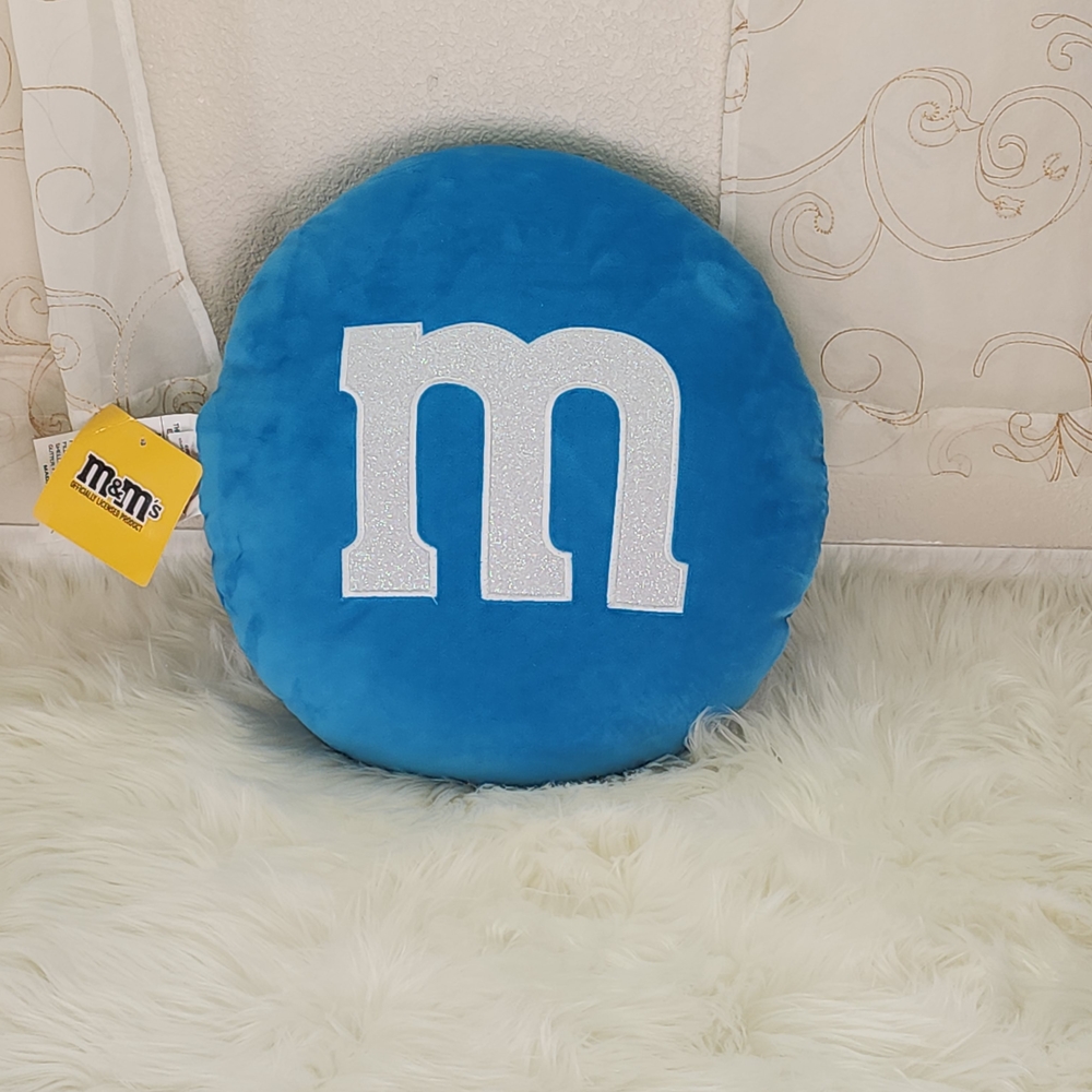 NWT, M&M's Blue and White Decorative Pillow. 100% Polyester Fiber. Best Offer.